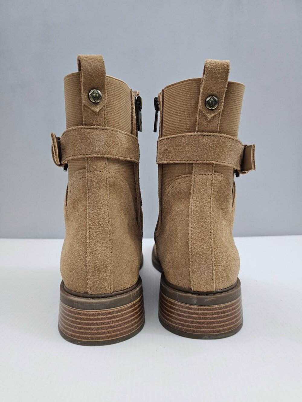 Donald Pliner Mathilda Moto Ankle Boot Womens 9.5 Camel Brown Suede Buckle Strap - Picture 8 of 15